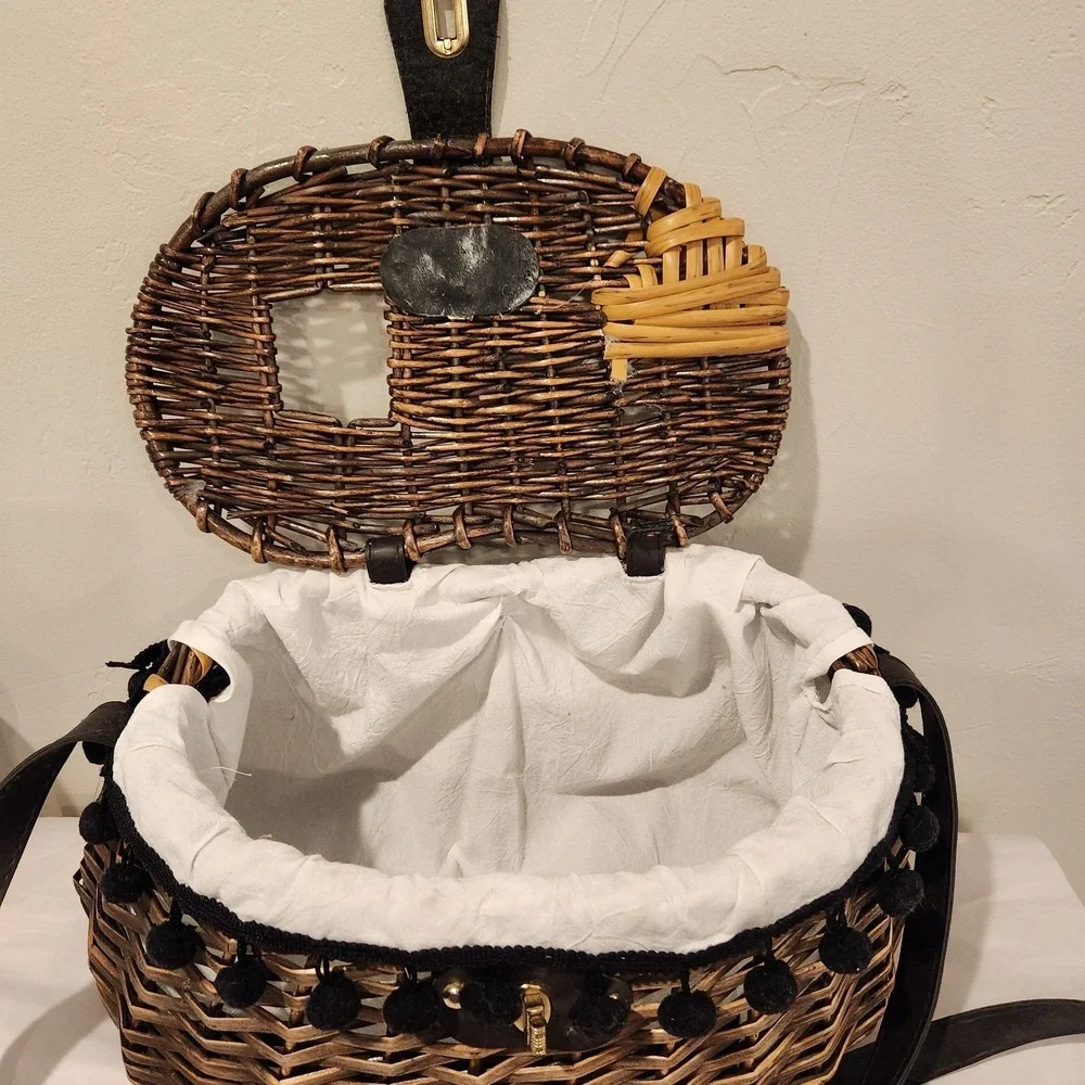 Vintage Decor, Wicker Picnic Basket/Hamper/Creel, leather strap & Closure
